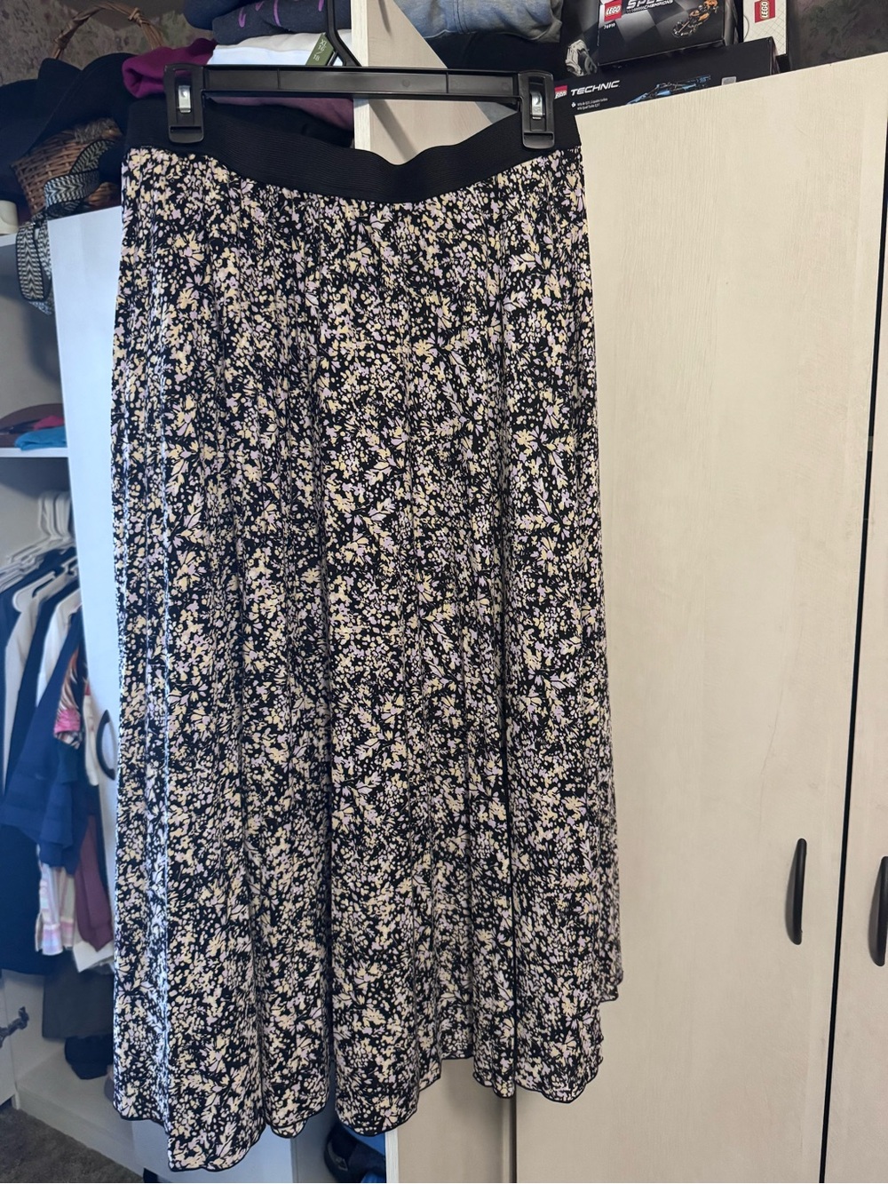Vince Camuto Black, Purple and White Floral Midi Skirt